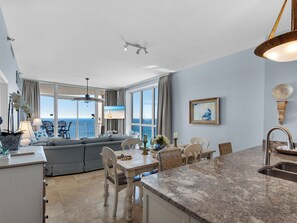 Dining - Stunning View of Destin Sunsets!! Limited Access Elevator!! Free WiFi Internet! (Miramar Beach)