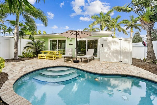 Outdoor pool, a heated pool