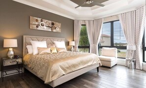 11 chambres, fer et planche à repasser, Wi-Fi, draps fournis