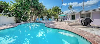 Oppvarmet basseng GRATIS WiFi & Trolley Nær Gulf & Bay Beach Hundevennlig!