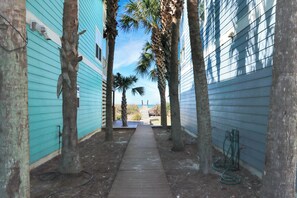 Property grounds - ☀️ Gulf Front, Pet Friendly with Elevator | Sailor's Dream ☀️ (Port Saint Joe)