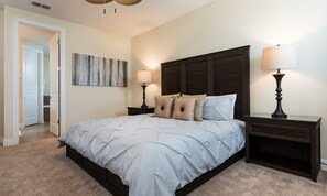 6 bedrooms, iron/ironing board, WiFi, bed sheets