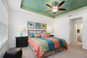 5 slaapkamers, een strijkplank/strijkijzer, snel internet, beddengoed