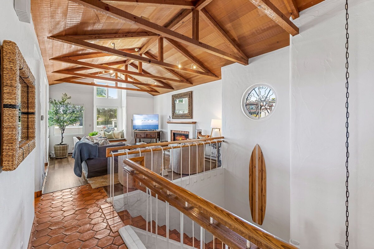 Photo 8 of 3263 Villa by the Sea ~ Newly Remodeled, Bay View
