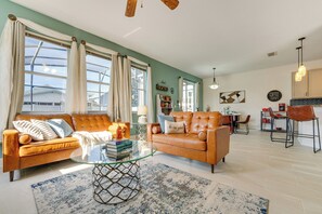 TV, books - Backyard Oasis & Games: Davenport Magic Stay! (Davenport)