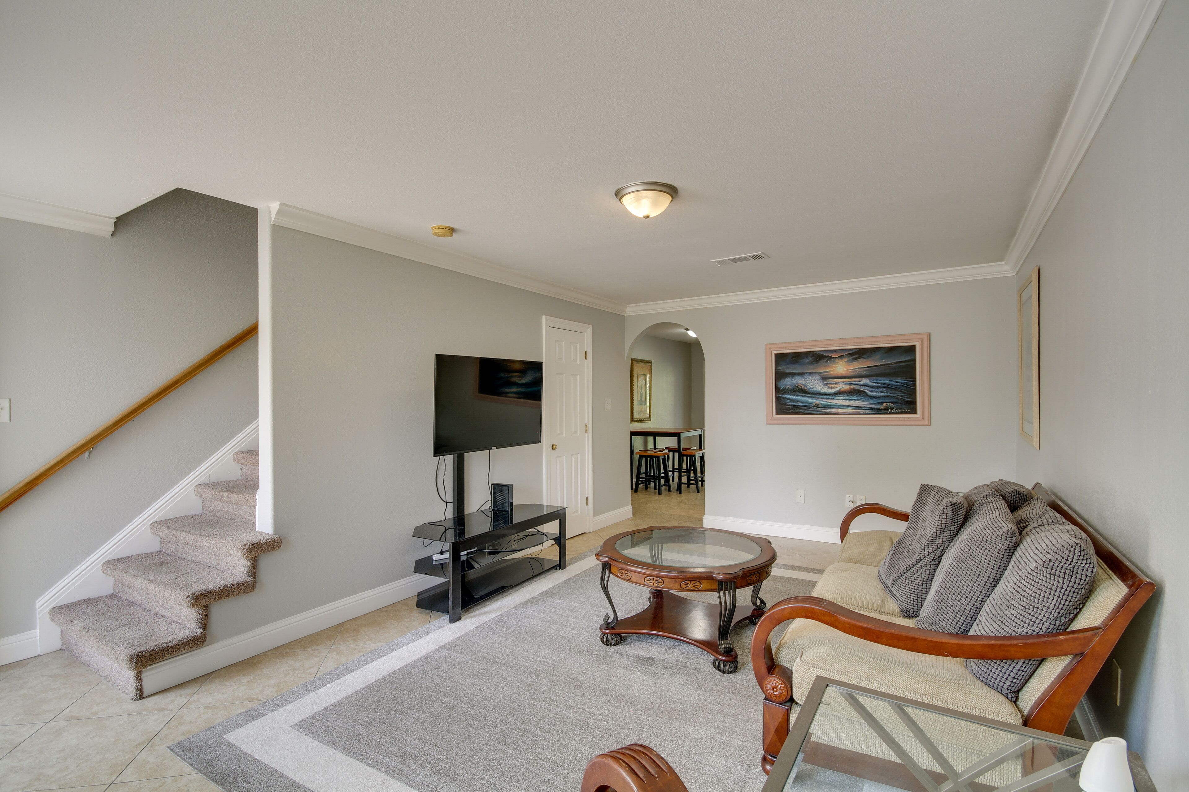 Gulfport Condo w/ Private Balcony - Walk to Beach!