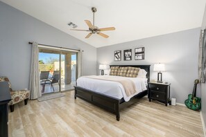 3 soverom, strykejern/-brett, wi-fi (inkludert) og sengetøy