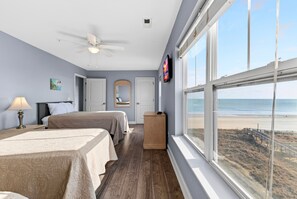 7 bedrooms, WiFi, bed sheets, wheelchair access