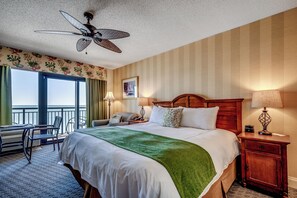 Skrivebord, strygejern/strygebræt, gratis Wi-Fi, sengetøj