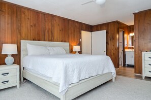 5 bedrooms, iron/ironing board, WiFi, bed sheets