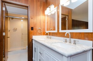Towels - Spacious home w ocean views from wraparound porch (Wrightsville Beach)