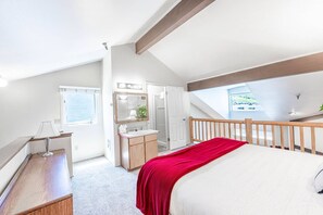 2 soverom, strykejern/-brett, wi-fi (inkludert) og sengetøy