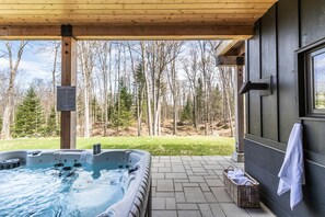 Baignoire à remous extérieure