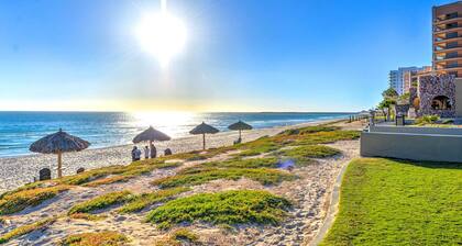 350 Sq Ft Balcony: Oceanfront Puerto Peñasco Villa