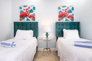 3 bedrooms, iron/ironing board, free WiFi, bed sheets - Bradenton Beach Club unit D | 3/2 Beach Front Condo (Bradenton Beach)