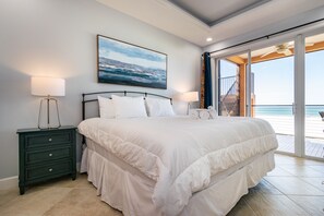 3 عدّة غرف نوم ومكواة/لوح كي وواي فاي مجانًا وملاءات أسرّة