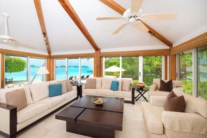 テレビ、ステレオ、プリンター