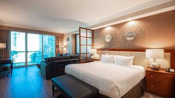 1 bedroom, desk, iron/ironing board, WiFi