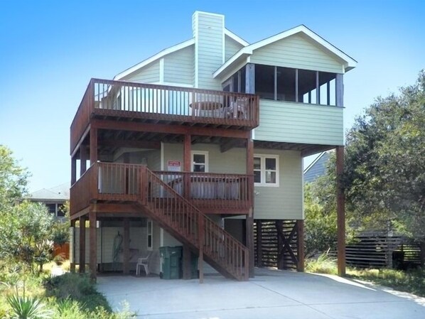 Exterior - OS756- 5 BRs, Private Pool, Hot Tub, Pool Table, Dog Friendly, Comm. Tennis! (Corolla)