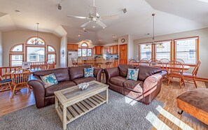 TV, Netflix, streaming services