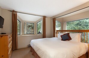 4 bedrooms, Internet, bed sheets