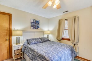 3 bedrooms, free WiFi, bed sheets