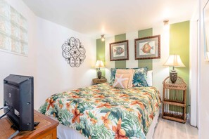 1 chambre, fer et planche à repasser, accès Internet, draps fournis