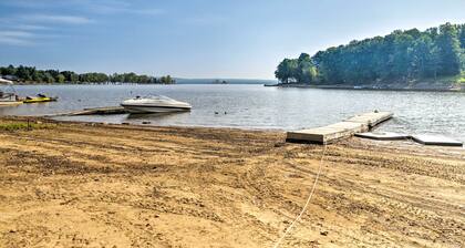 Mayfield Home w/ Private Dock on Lake Sacandaga!