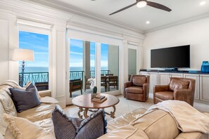 Smart TV, DVD player