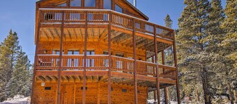 Fairplay House w/ Deck & Panoramic Nature Views!