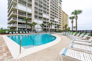 Piscine intérieure, piscine chauffée