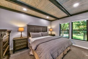 4 Schlafzimmer, Bügeleisen/Bügelbrett, kostenloses WLAN, Bettwäsche