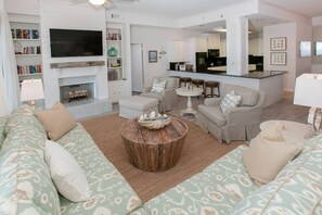 Unclassified image, 4 of 48, button