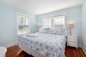8 bedrooms, iron/ironing board, free WiFi, bed sheets