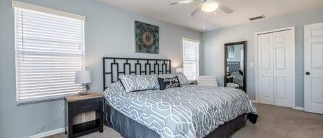 4 chambres, fer et planche à repasser, Wi-Fi