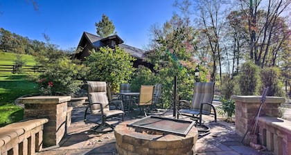 Rustic Dundee Log Cabin w/ Hot Tub & Forest Views!