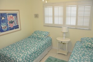 2 chambres, Wi-Fi gratuit, draps fournis