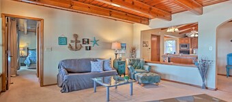 Waterfront Keystone Lake House w/ Shared Dock!