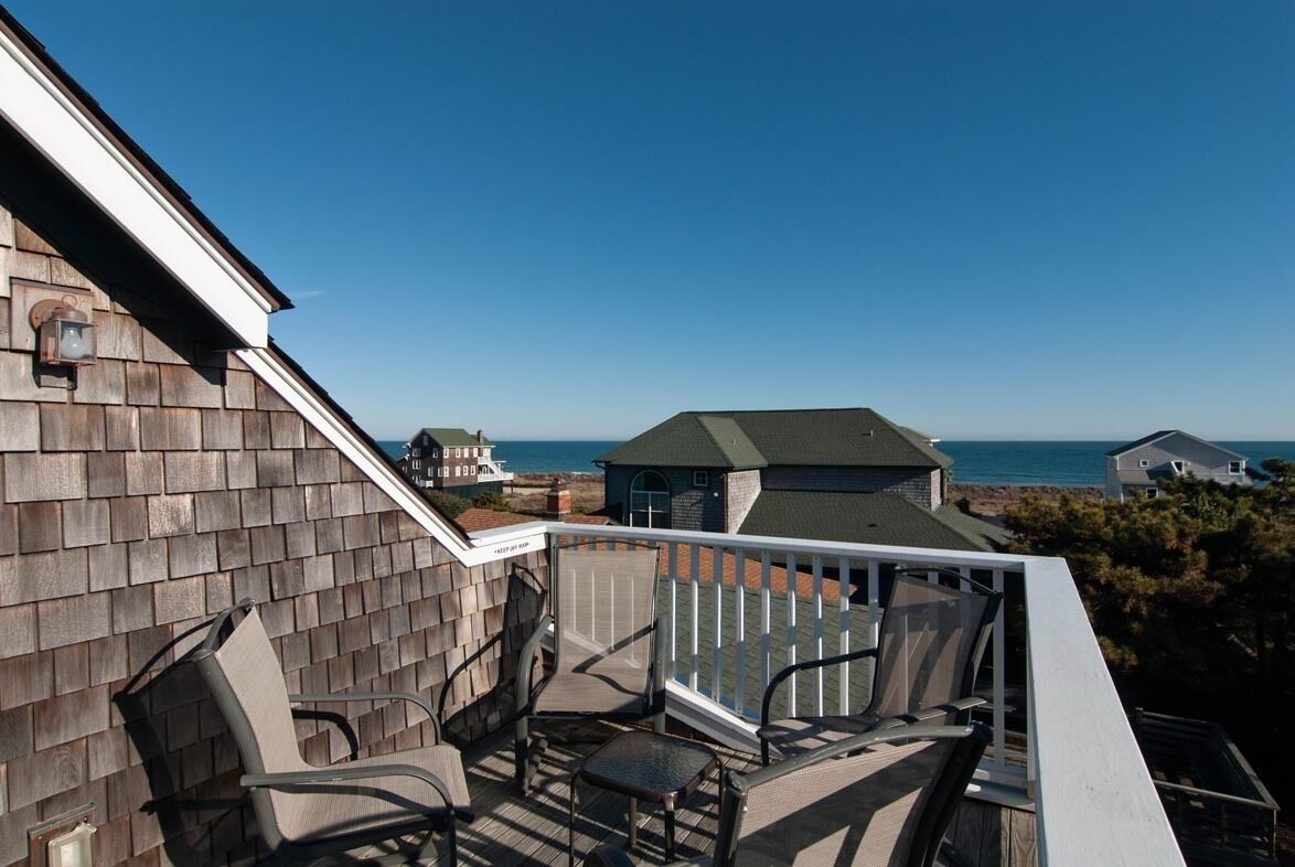 Spacious 7BR home with elevator and ocean views!