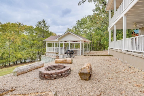 Waterfront Beaver Lake House w/ Deck & Fire Pit!