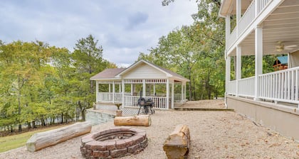 Waterfront Beaver Lake House w/ Deck & Fire Pit!