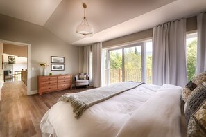 5 Schlafzimmer, Bügeleisen/Bügelbrett, WLAN, Bettwäsche