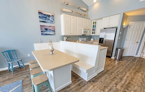 Fridge, microwave, stovetop, dishwasher