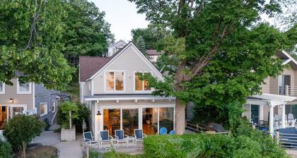Modern Beach House with Beautiful Lake Michigan