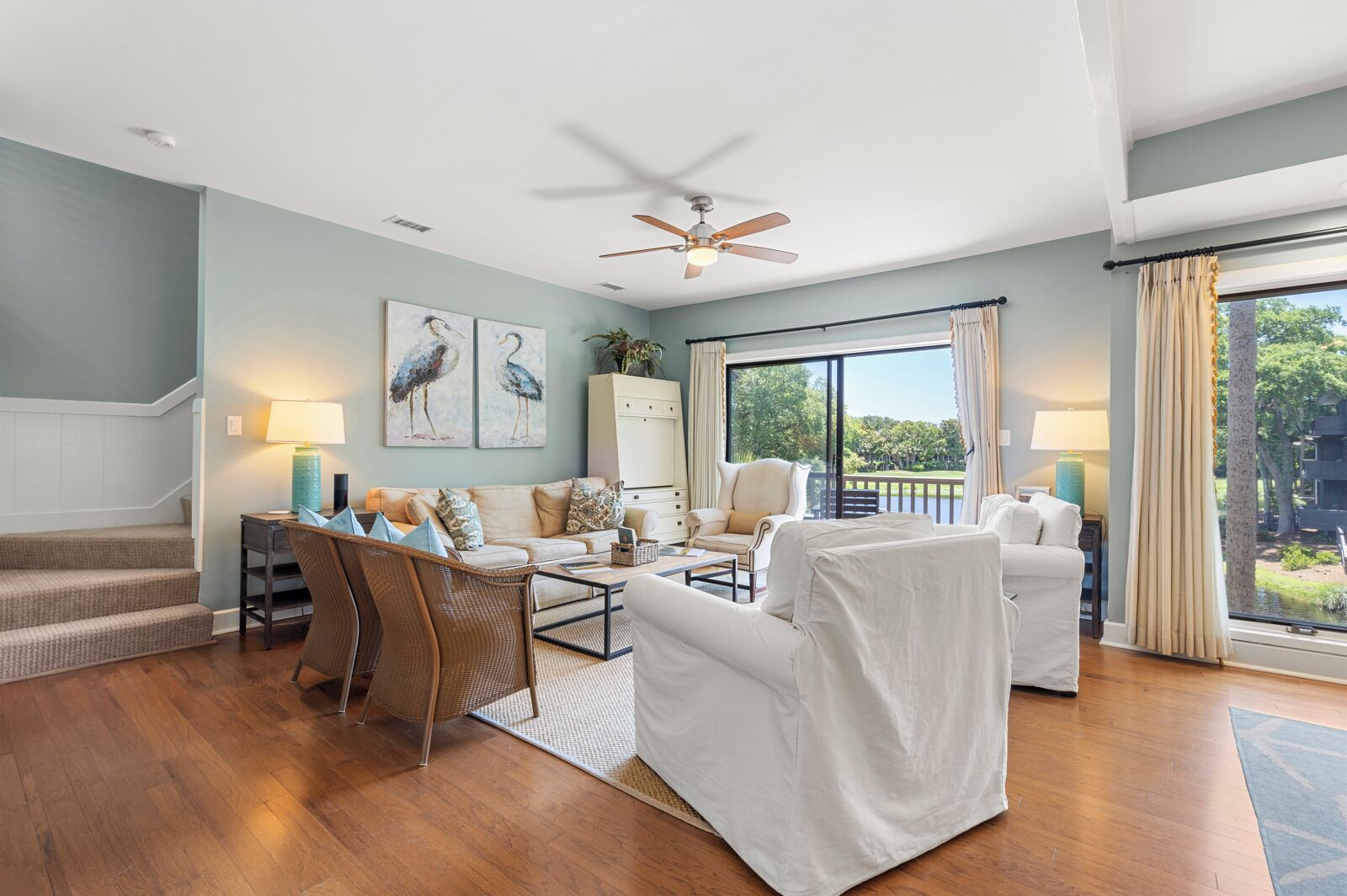 4922 Turtle Point: Coastal Décor, Great Views, Close to Beach, Bike/Gear Credit