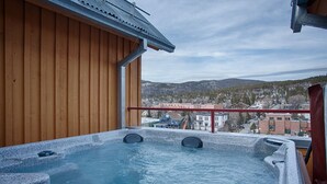 Utendørs boblebad