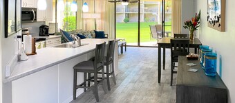 Maui Sunset Resort A102 - Aloha Mai, Remodel, Ground floor, 1BR/2BA, Sleeps 5, A