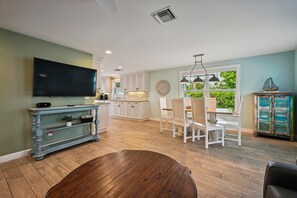 Interior - Ground Floor Cottage with 2 Master Suites and Private Heated Pool - Close to Beach!!! (Holmes Beach)