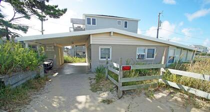 SEMI-OCEANFRONT! 3 makuuhuonetta, suora pääsy rannalle, yksityinen ja suljettu!