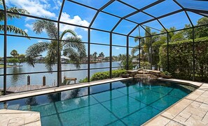 Una piscina riscaldata